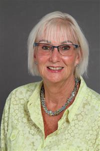 Gregory, Vicki