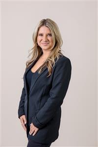 Provino, Brooke